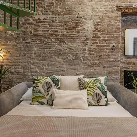 Vicolo Dei Duelli Industrial Ferrara