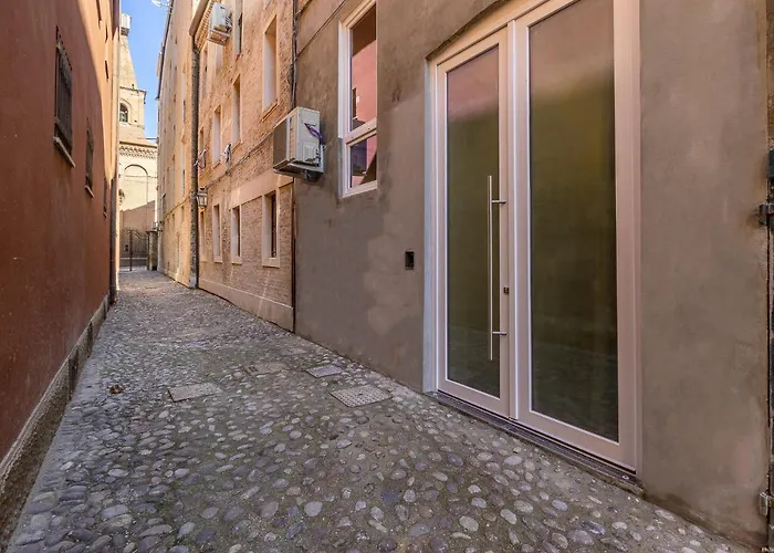 Vicolo Dei Duelli Industrial Apartman Ferrara